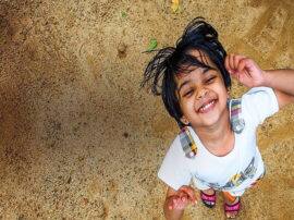 सुकन्या समृद्धि योजना से सुरक्षित कर सकते हैं बेटियों का भविष्य, जानें- कैसे लें योजना का लाभ know full information about sukanya samriddhi yojana सुकन्या समृद्धि योजना से सुरक्षित कर सकते हैं बेटियों का भविष्य, जानें- कैसे लें योजना का लाभ