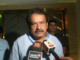 प्याज की कीमतों पर पूछा सवाल तो बीजेपी सांसद ने पीएम मोदी को लेकर सुनाई मुंशी प्रेमचंद की कहानी BJP MP tells story on Mushi prem chand when ask about onion price प्याज की कीमतों पर पूछा सवाल तो बीजेपी सांसद ने पीएम मोदी को लेकर सुनाई मुंशी प्रेमचंद की कहानी