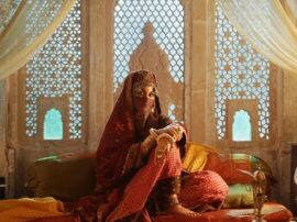 'Red Captain' makers raised curtains with Sonakshi Sinha's look, first look out ‘लाल कप्तान’ के मेकर्स ने सोनाक्षी सिन्हा के लुक से उठाया पर्दा, फर्स्ट लुक हुआ आउट