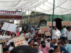 शाहजहांपुर: पद यात्रा से पहले पूर्व केंद्रीय मंत्री नजरबंद, अनेक कांग्रेसी कार्यकर्ता गिरफ्तार