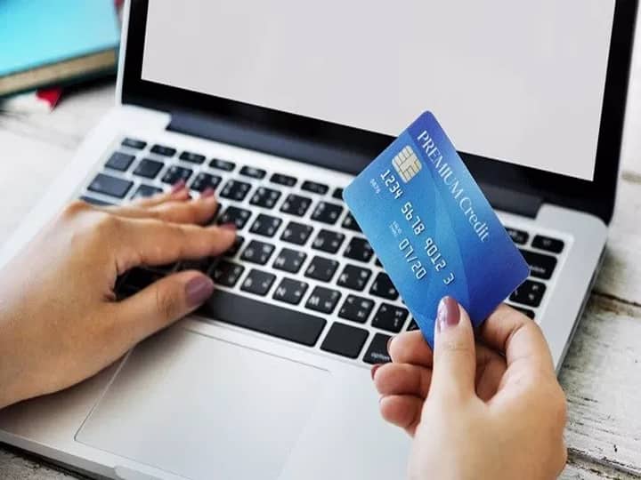 क्रेडिट कार्ड यूजर्स भूलकर भी न करें ये 7 गलतियां, नहीं तो हो सकता है....