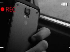 वाराणसी विकास प्राधिकरण कार्यालय के महिला टॉयलेट में मिला मोबाइल, मचा हड़कंप