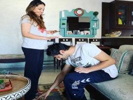 कार्तिक आर्यन ने कुछ इस तरह सेलिब्रेट किया Bhai Dooj, कार्तिक ने अपनी बहन के पांव छुकर लिया आशिर्वाद Karthik Aryan celebrates Bhai Dooj, Karthik share photo on Instagram कार्तिक आर्यन ने कुछ इस तरह सेलिब्रेट किया Bhai Dooj, कार्तिक ने अपनी बहन के पांव छुकर लिया आशिर्वाद