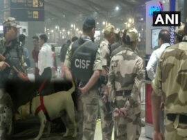 आतंकी हमले की धमकी के बीच दिल्ली एयरपोर्ट पर संदिग्ध बैग बरामद, RDX होने की आशंका Delhi IGT airport terminal three suspicious bag found security tightened आतंकी हमले की धमकी के बीच दिल्ली एयरपोर्ट पर संदिग्ध बैग बरामद, RDX होने की आशंका