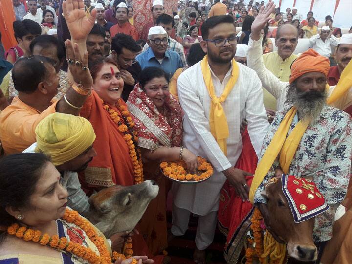 विवाह के बंधन में बंधे कृष्ण प्यारी और नंदी, अनोखी शादी के बारे में जानने के लिए करें क्लिक Moradabad News